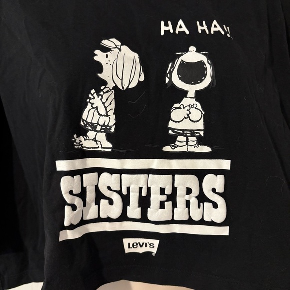 Levi’s x Peanuts Sisters Crop Graphic Tee 2019 Cropped Black and White T-shirt - Picture 6 of 8